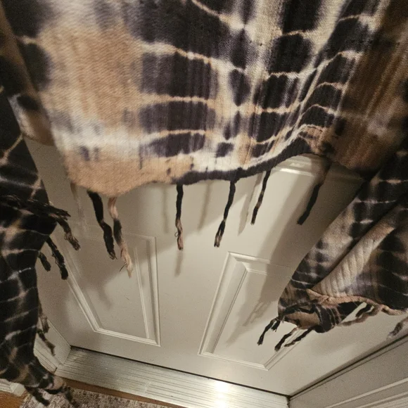 Chic Tie-Dye Soft Surroundings 3X Fringe Cardigan - Picture 4 of 7